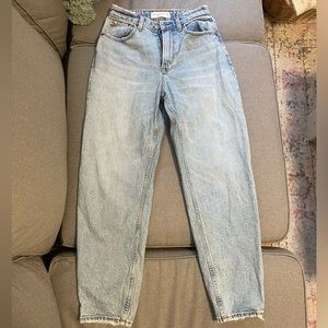 Abercrombie 80s mom high rise jeans